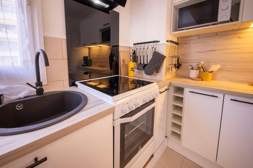 06B - Beautiful 2 Rooms With Terrace Sea View Roquebrune-Cap-Martin Eksteriør bilde