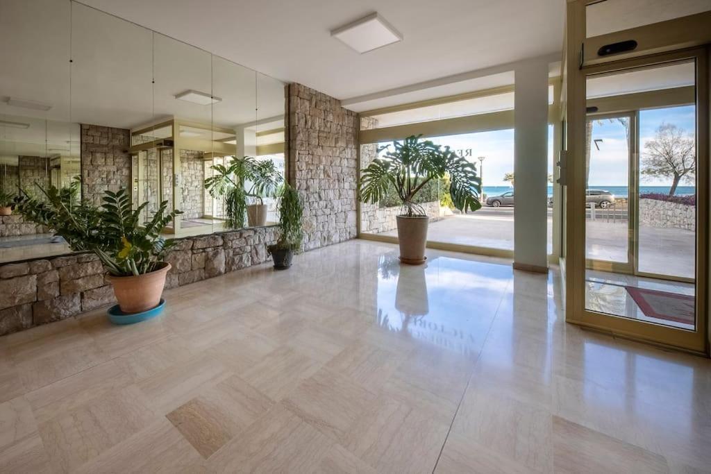 06B - Beautiful 2 Rooms With Terrace Sea View Roquebrune-Cap-Martin Eksteriør bilde
